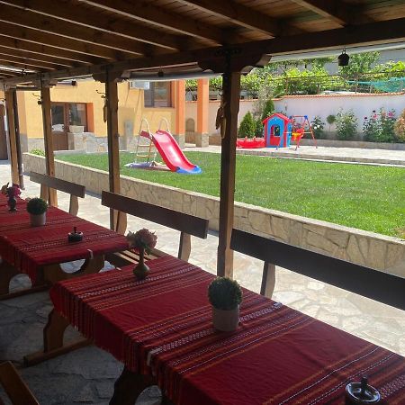 Chilingirovata Kashta Hotel Pavel Banya Luaran gambar