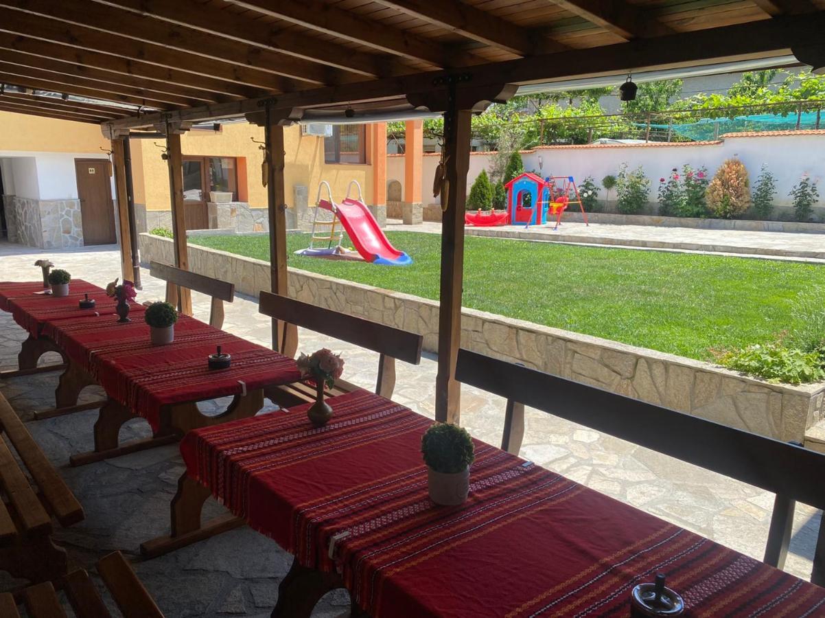 Chilingirovata Kashta Hotel Pavel Banya Luaran gambar