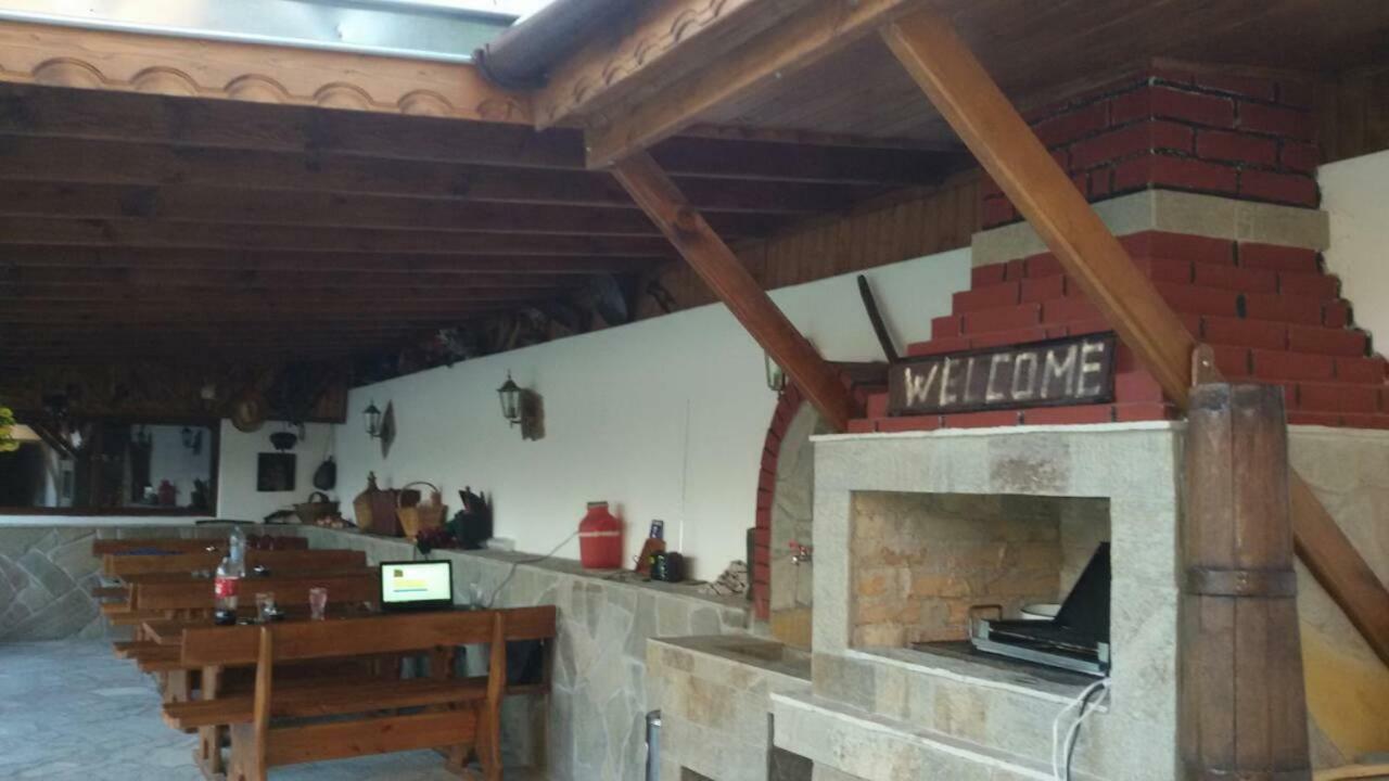 Chilingirovata Kashta Hotel Pavel Banya Luaran gambar