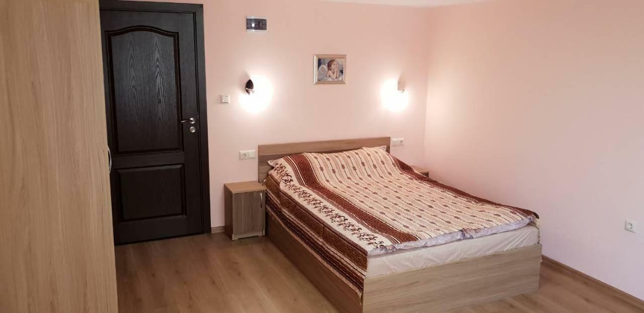 Chilingirovata Kashta Hotel Pavel Banya Luaran gambar