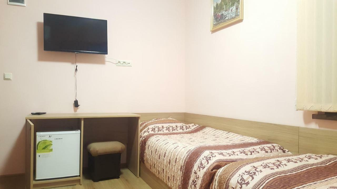 Chilingirovata Kashta Hotel Pavel Banya Luaran gambar