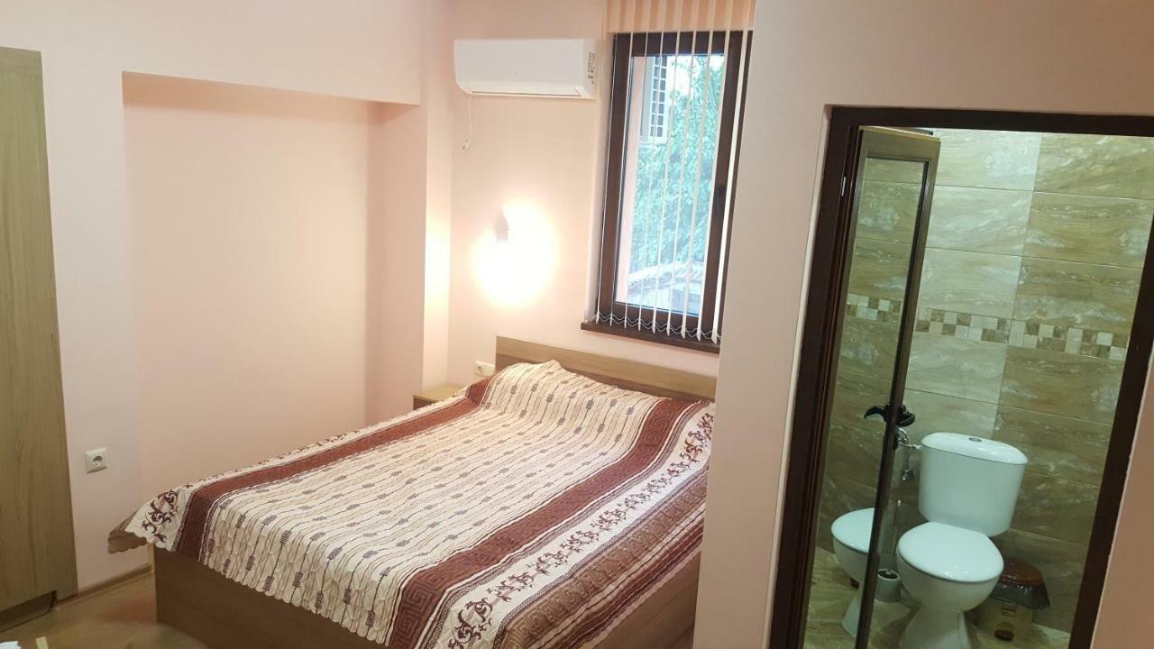 Chilingirovata Kashta Hotel Pavel Banya Luaran gambar