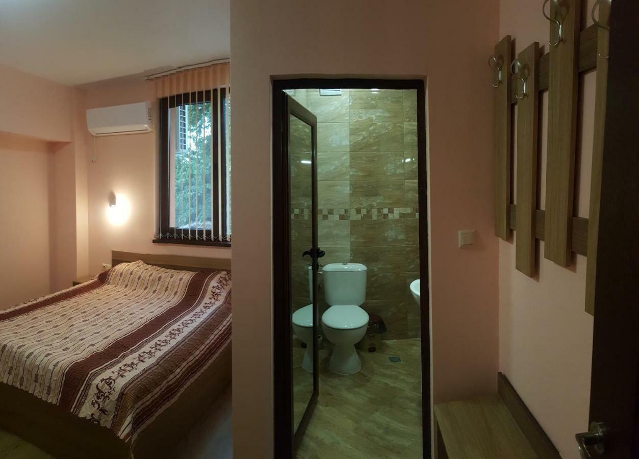Chilingirovata Kashta Hotel Pavel Banya Luaran gambar
