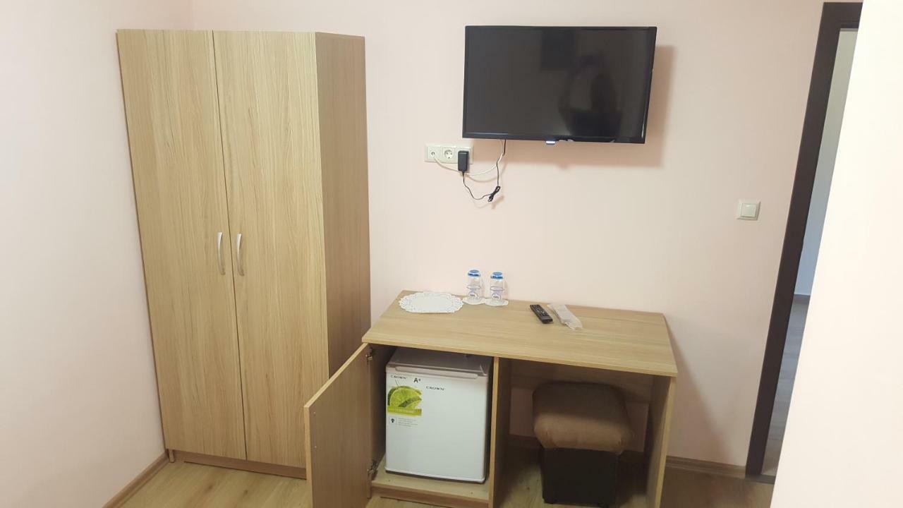 Chilingirovata Kashta Hotel Pavel Banya Luaran gambar