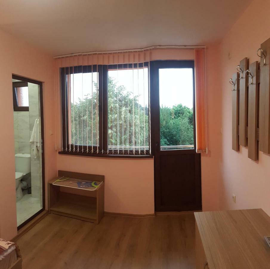 Chilingirovata Kashta Hotel Pavel Banya Luaran gambar