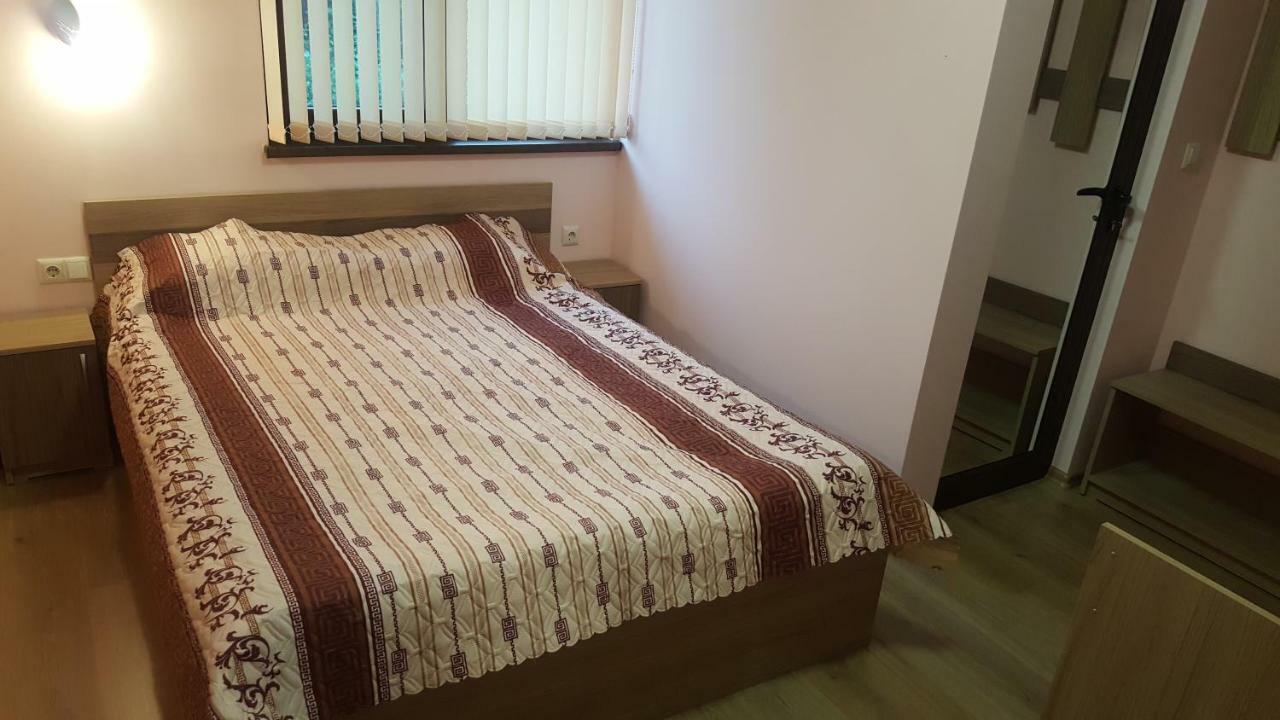 Chilingirovata Kashta Hotel Pavel Banya Luaran gambar