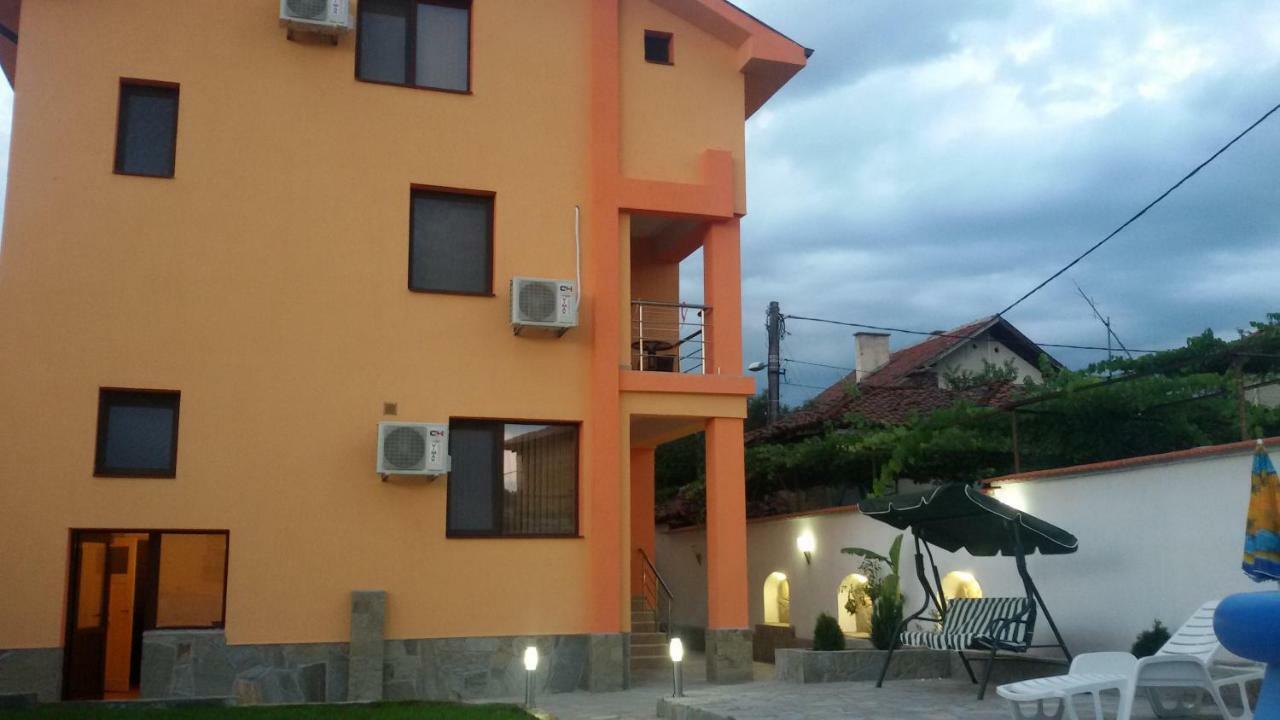 Chilingirovata Kashta Hotel Pavel Banya Luaran gambar